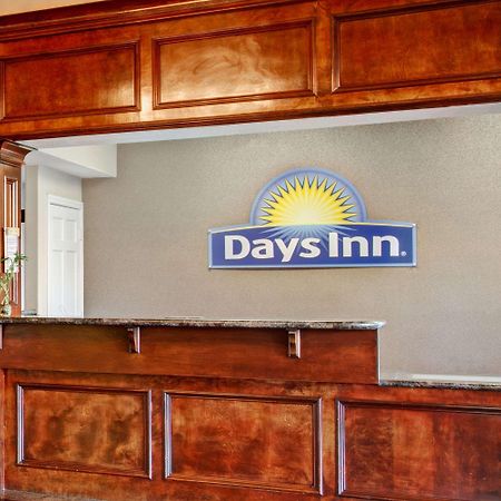 Days Inn & Suites By Wyndham Houston North - Spring Luaran gambar