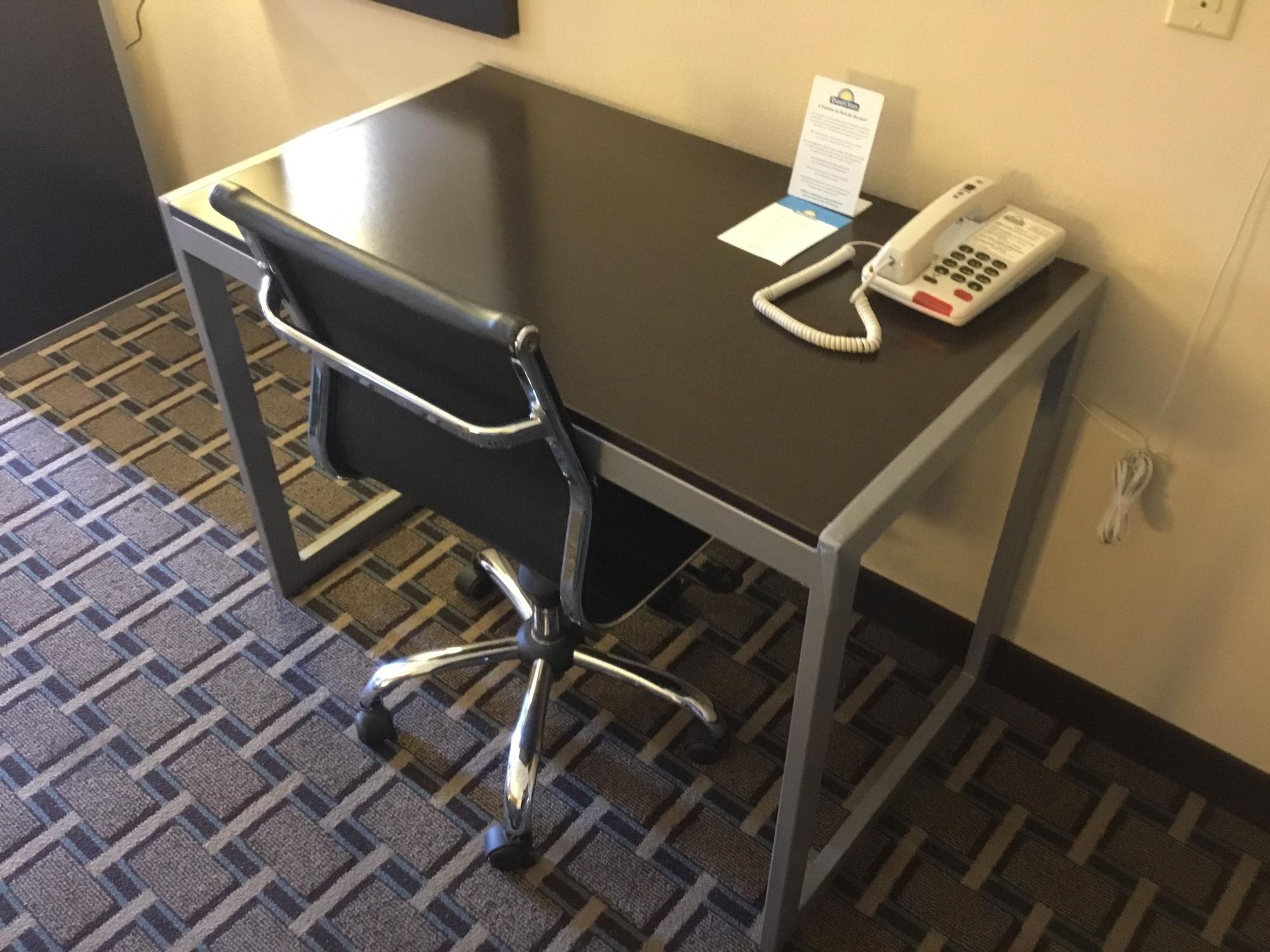 Days Inn & Suites By Wyndham Houston North - Spring Luaran gambar