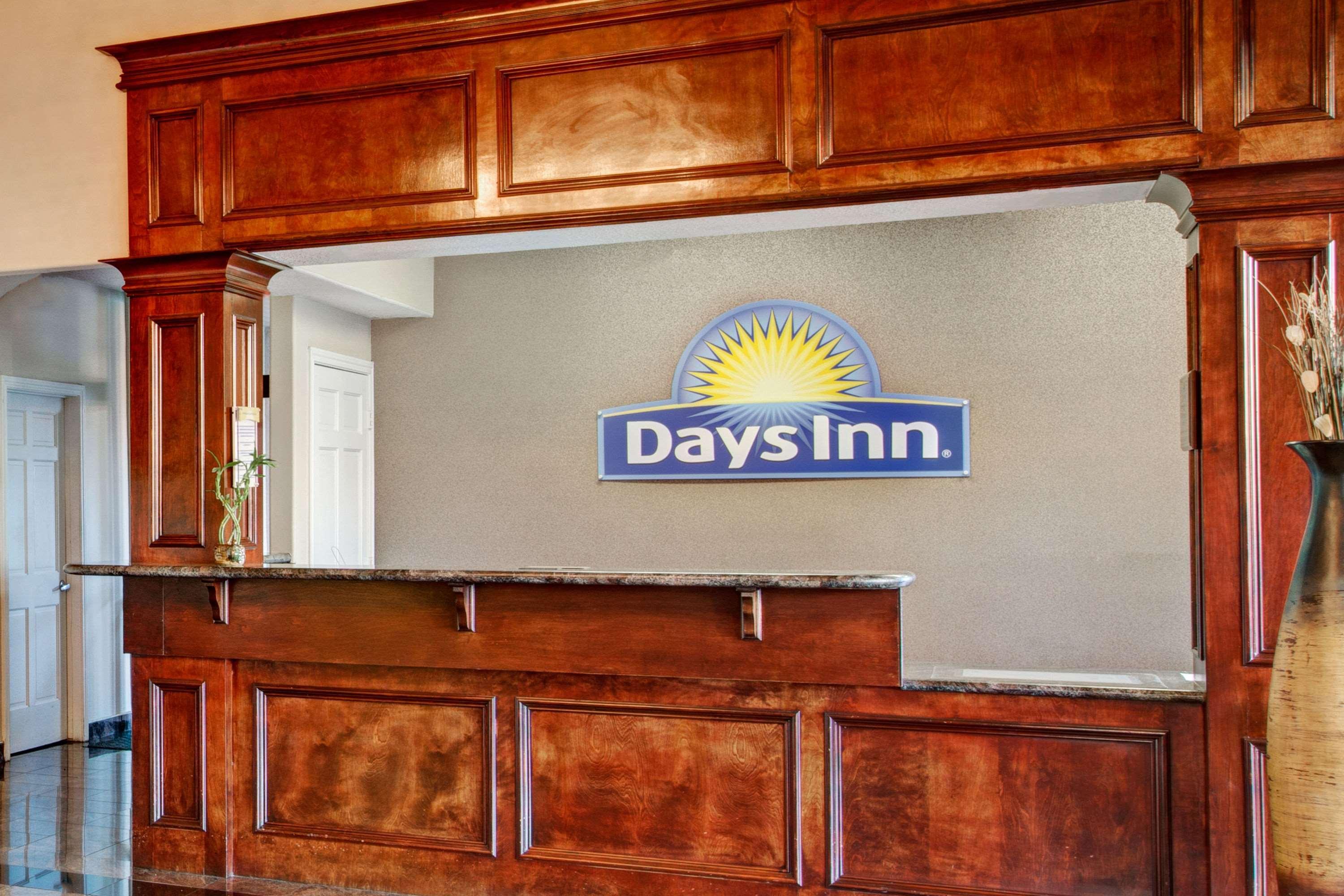 Days Inn & Suites By Wyndham Houston North - Spring Luaran gambar